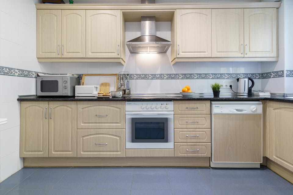 Honeymoon Apartment, Multiple Bedrooms, 2 Bathrooms (View Of The Sun Apartment With Pool) | Private kitchen | Fridge, microwave, oven, stovetop