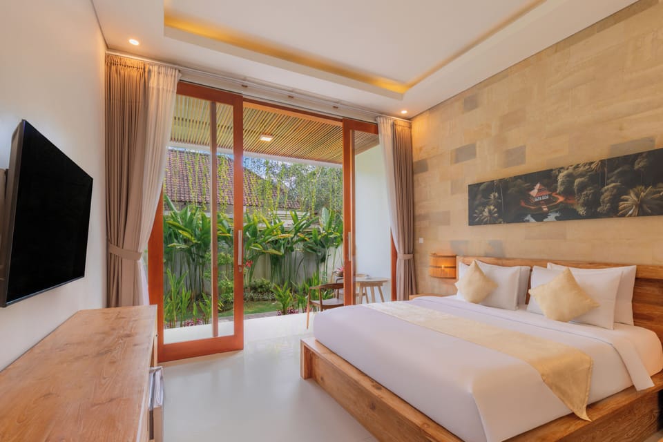Double Room, Terrace | Desk, laptop workspace, free WiFi, bed sheets