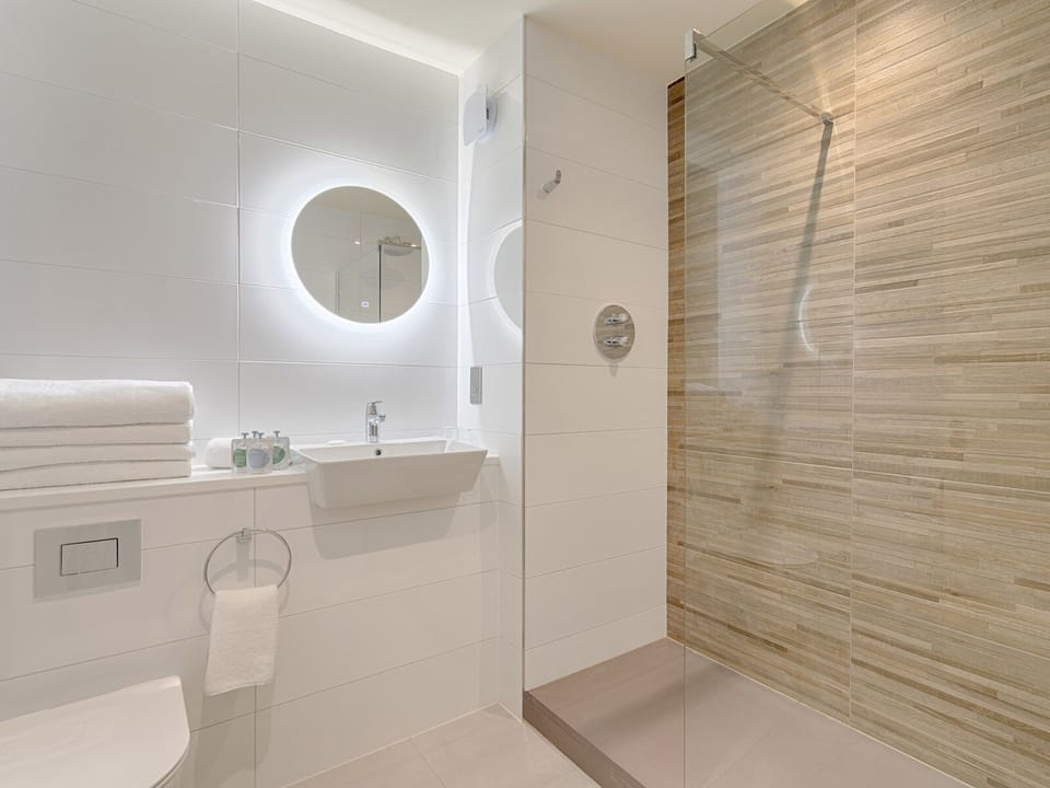 Free toiletries, hair dryer, towels, soap