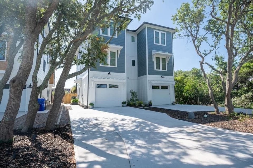 Blue Pearl Luxury Ocean View Carolina Beach