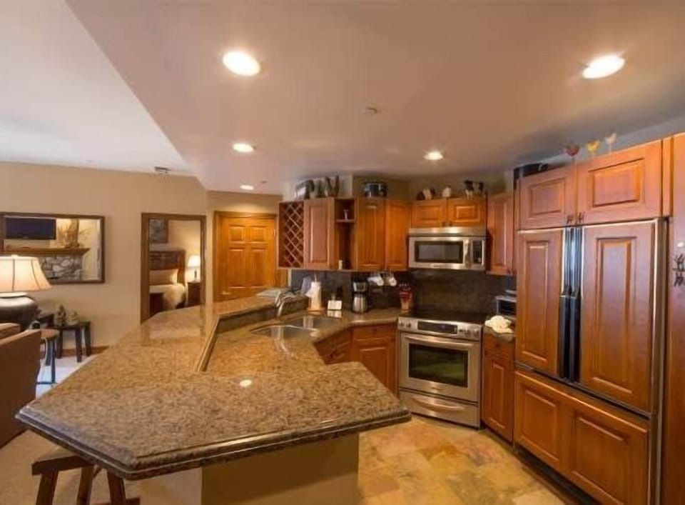 Condo, 2 Bedrooms | Private kitchen | Fridge, coffee/tea maker, toaster