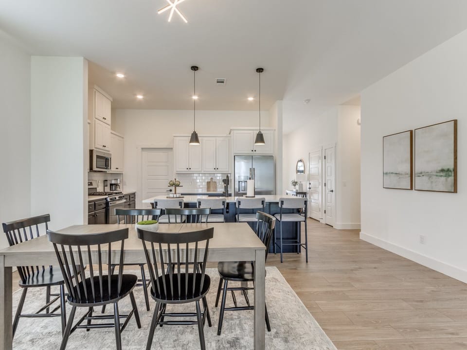 Dining space for everyday meals and gathering