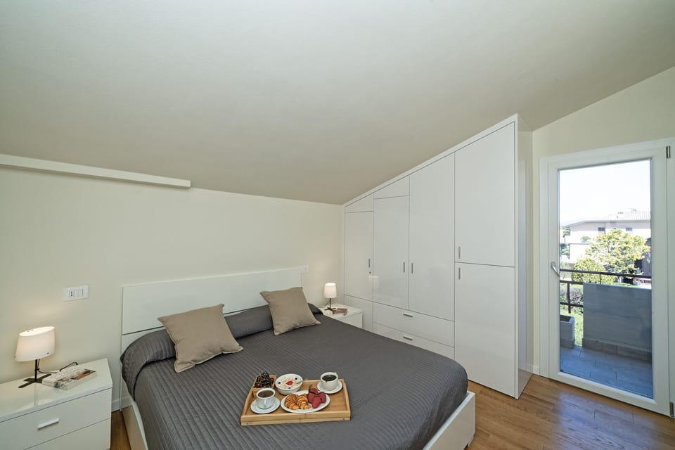 Apartment | 2 bedrooms, laptop workspace, iron/ironing board, free WiFi