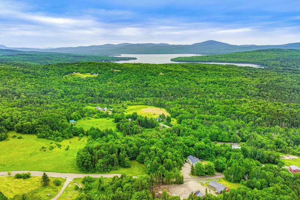 Lake Access Nearby