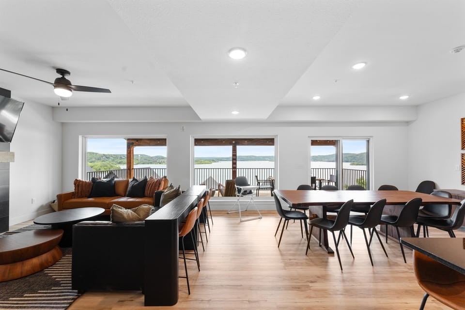 Enjoy unforgettable sunsets right from the living room or kitchen, where Table Rock Lake views steal the show.