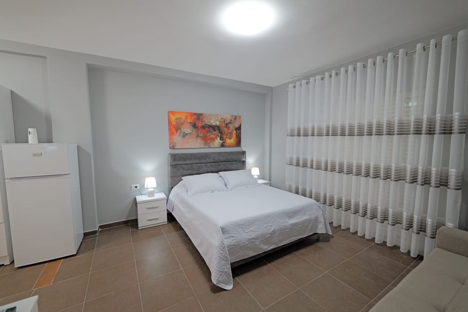 Superior Double Room, Balcony, Sea View | Soundproofing, free WiFi