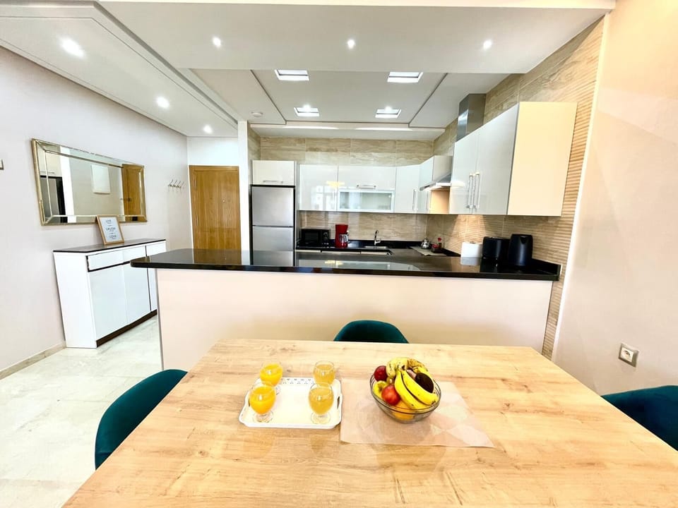Dinning Room & Kitchen