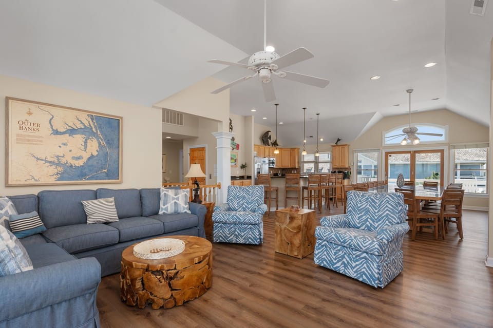 AW2: Southern Comfort | TL Living Area - Deck Access