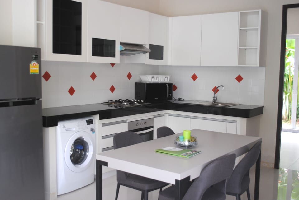 Comfort Villa | Private kitchen | Fridge, microwave (on request), oven, stovetop