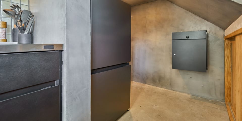 Full-size fridge, microwave, stovetop, rice cooker