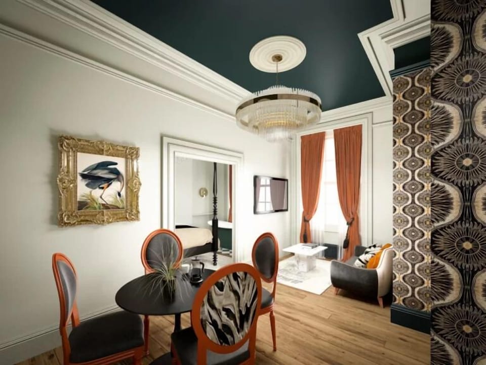 Botham | Living area | LCD TV