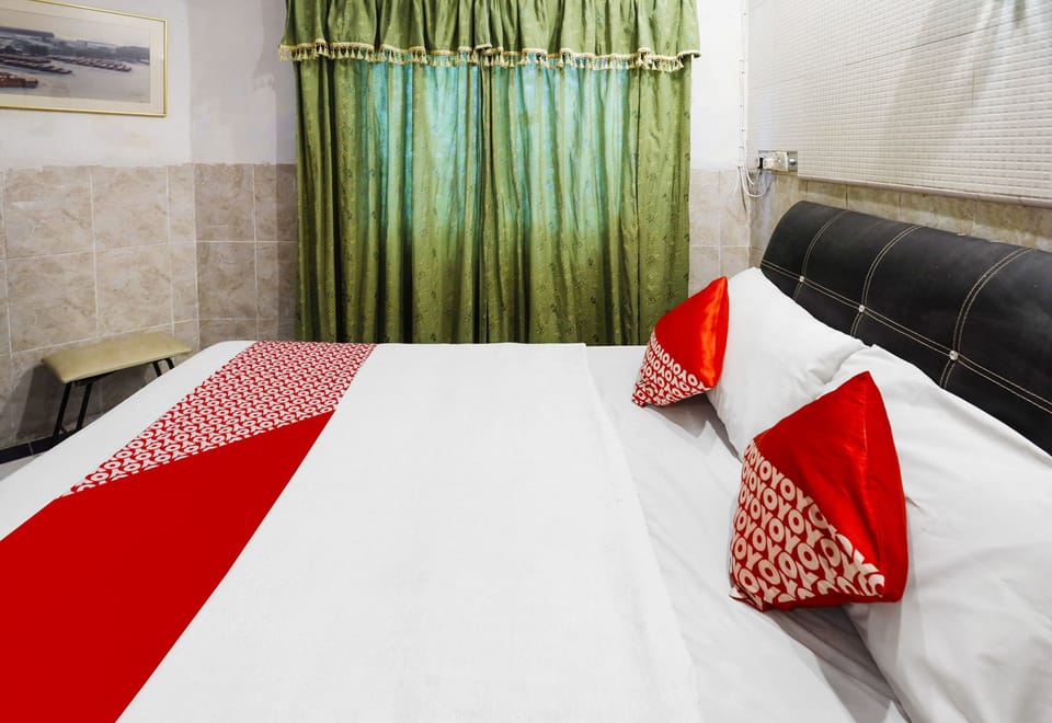 Deluxe Double Room | Bed sheets