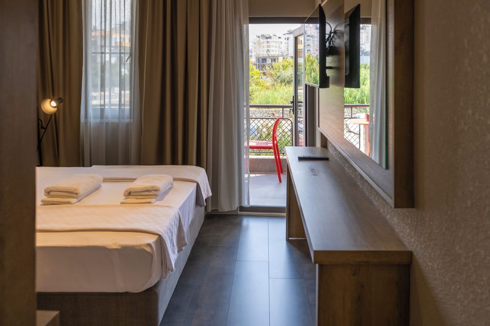 Standard Room, Balcony | Premium bedding, minibar, free WiFi, bed sheets