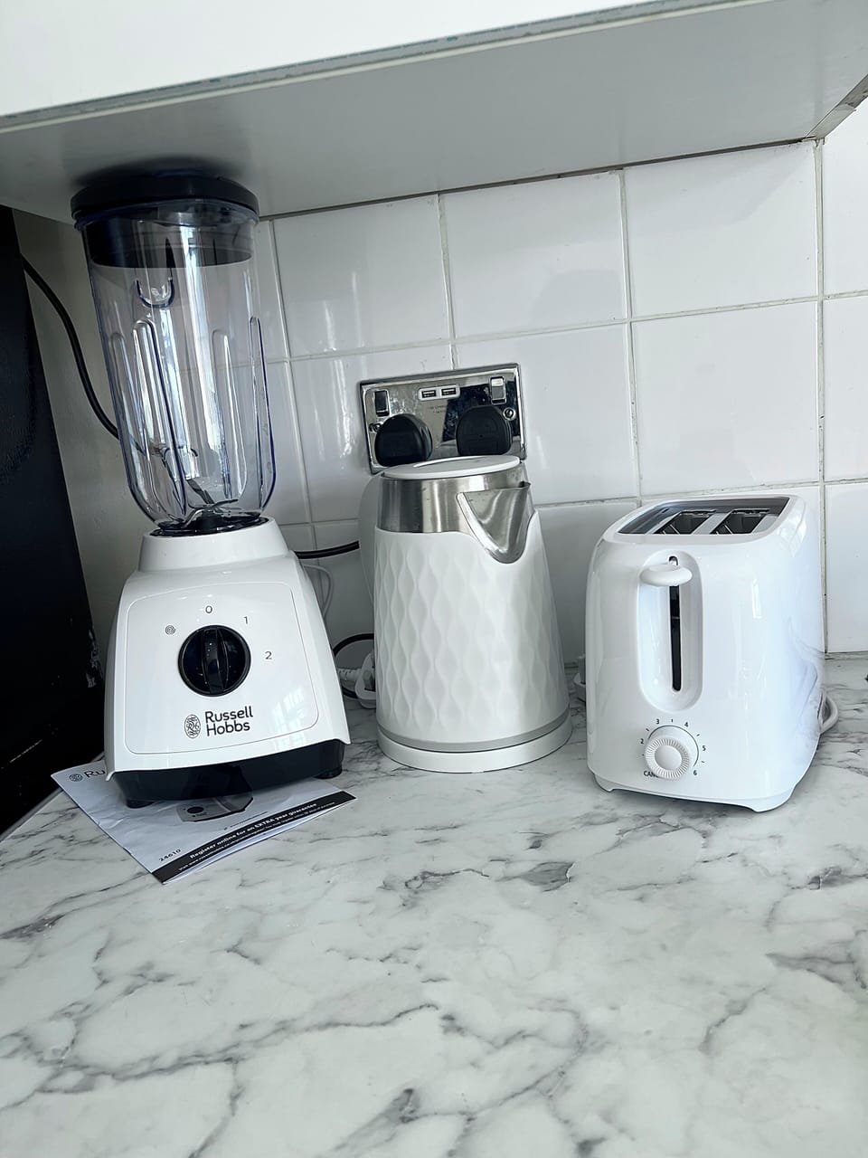 Blender, Kettle and toaster