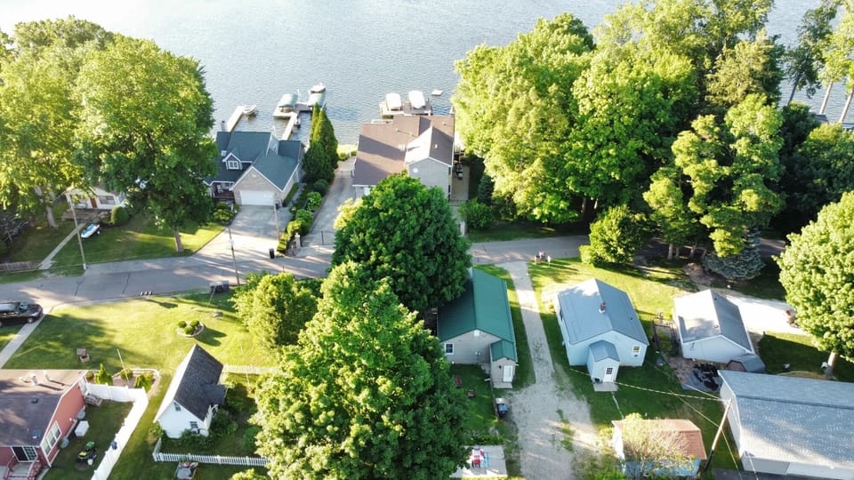 The Lakewood Bungalow with views of Paw Paw Lake