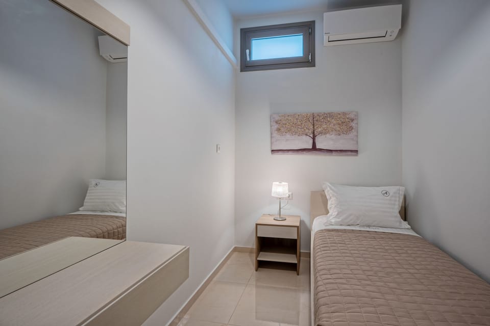 House | 4 bedrooms, soundproofing