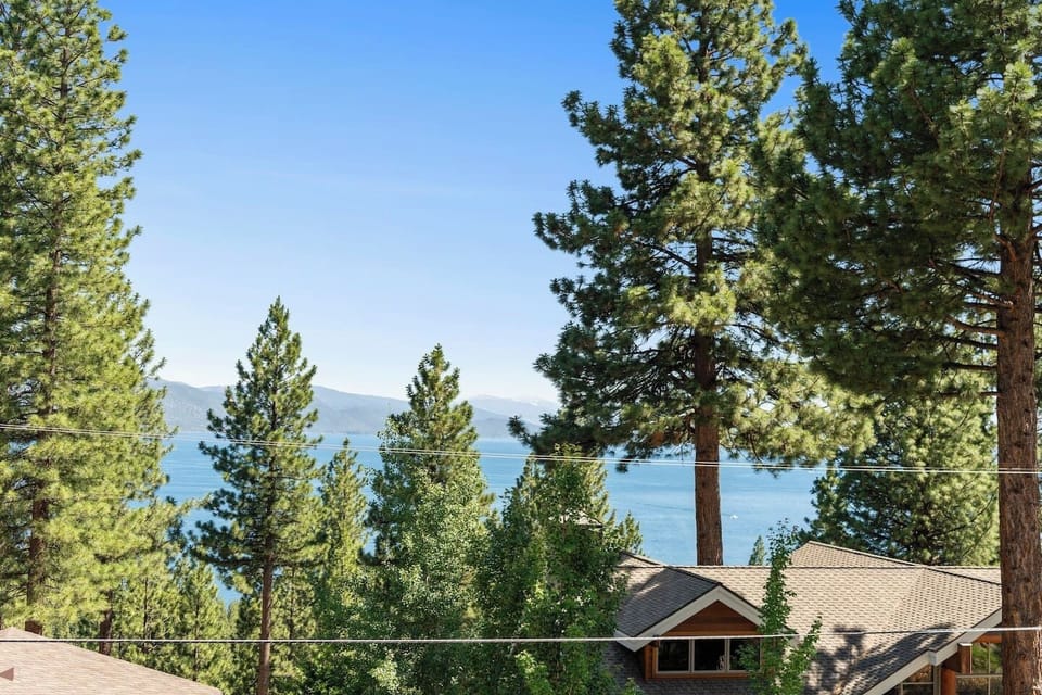 Morning coffee with a million-dollar view on this Lake Tahoe balcony.