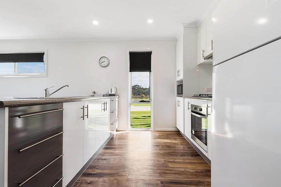 Fridge, microwave, cookware/dishes/utensils