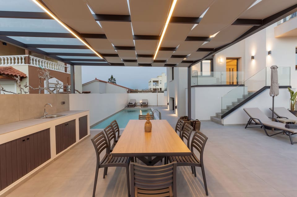 House | 5 bedrooms, soundproofing
