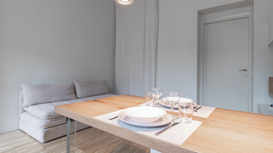 Apartment (1 Bedroom) | Interior