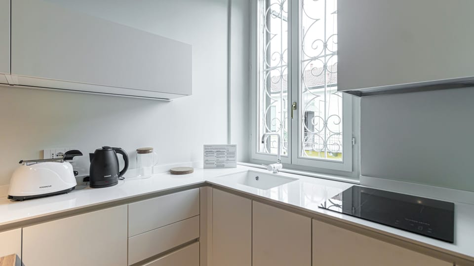 Apartment (1 Bedroom) | Interior