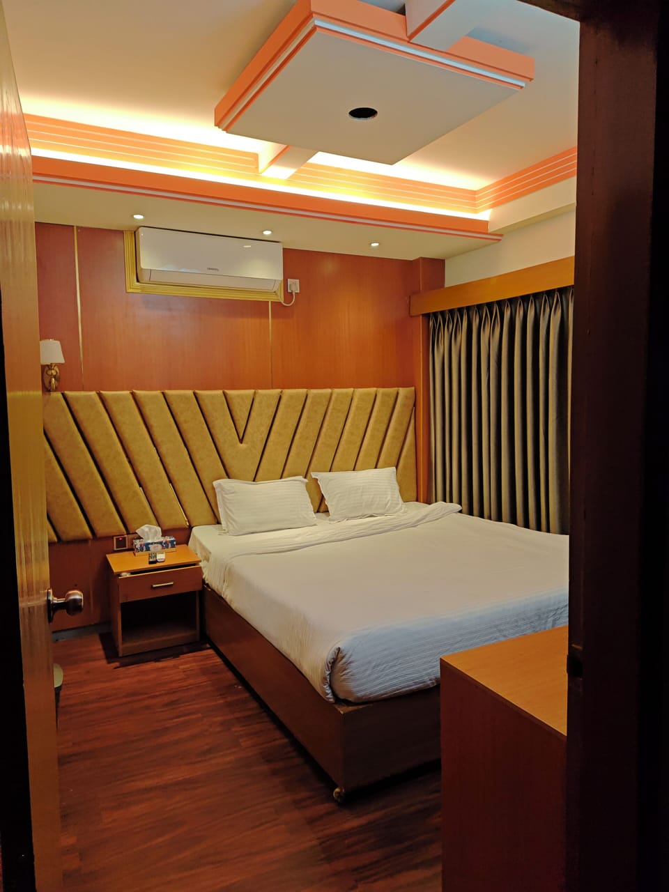 Basic Twin Room, 1 Bedroom | Desk, laptop workspace, soundproofing, free WiFi