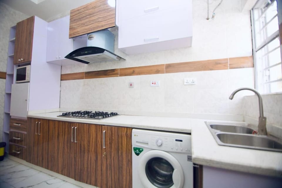 Standard Room, Balcony, City View | In-room safe, desk, laptop workspace, free WiFi
