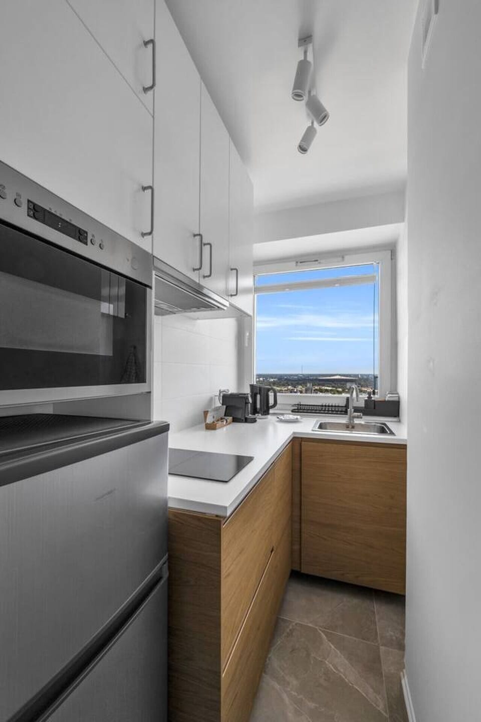 Fully Equipped Kitchen | Book Now with RENTUJEMY