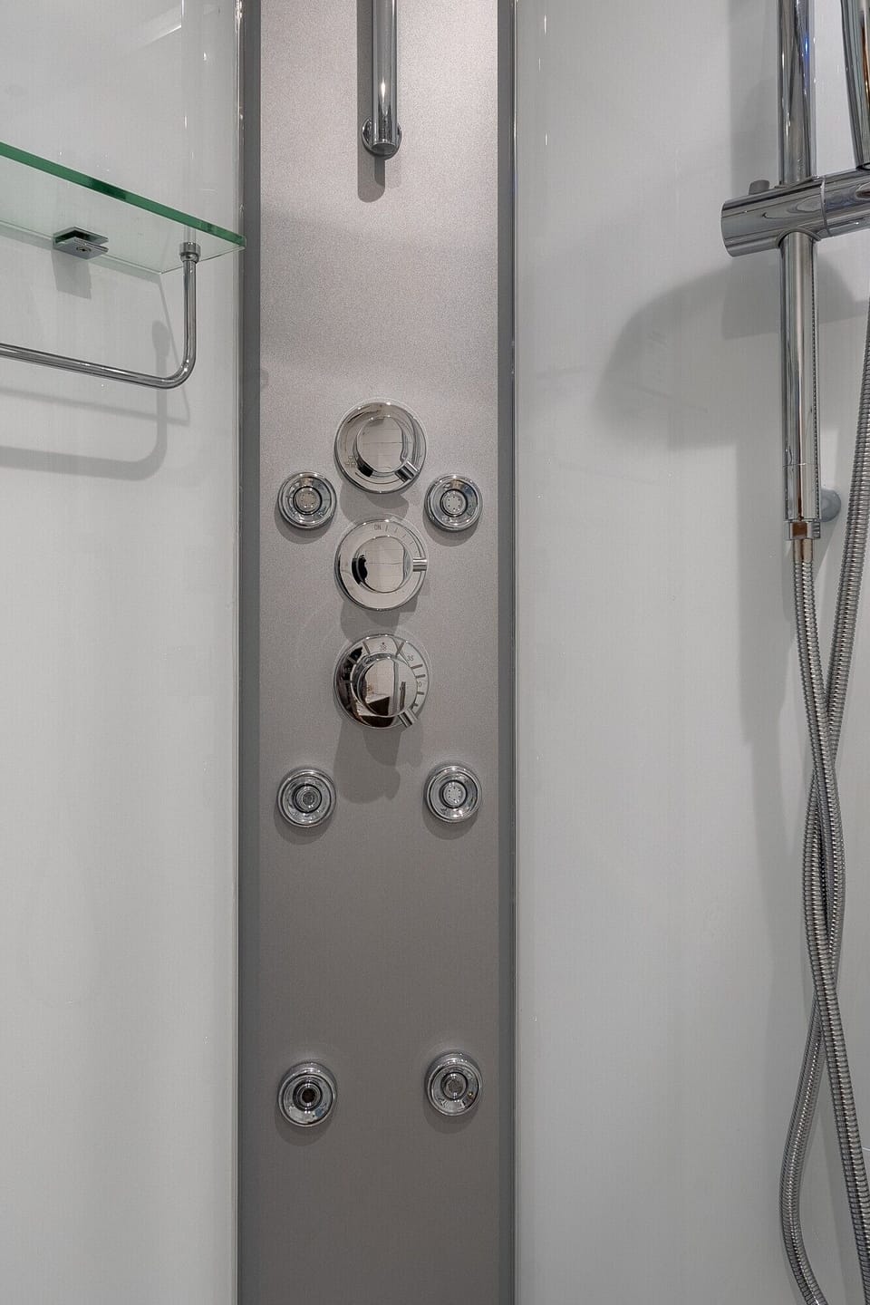 Hand-held showerhead