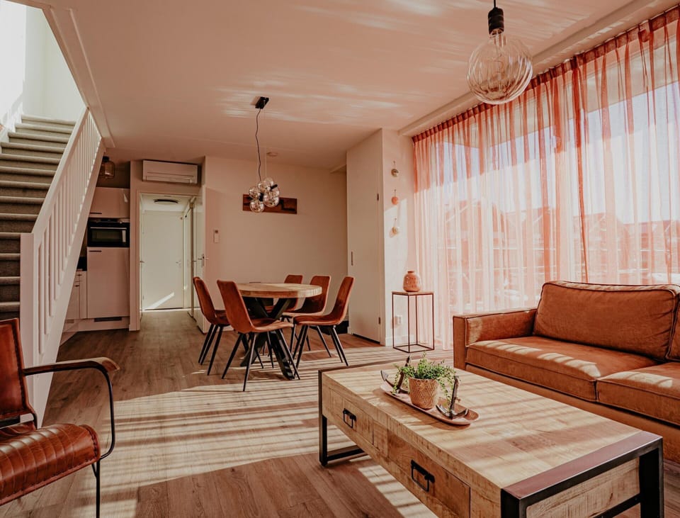 House | Living room