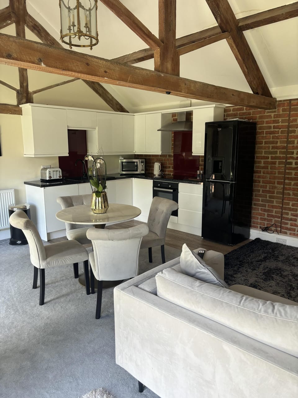 Apartment | Dining