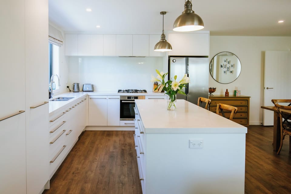 Luxury House, Mountain View | Private kitchen | Full-size fridge, microwave, oven, stovetop