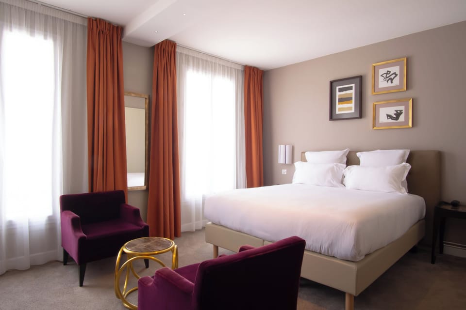 Deluxe Double Room | Individually furnished, blackout drapes, free WiFi, bed sheets