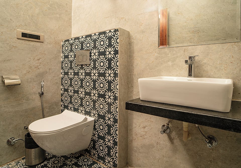 Standard Room | Bathroom | Shower, free toiletries, slippers, towels
