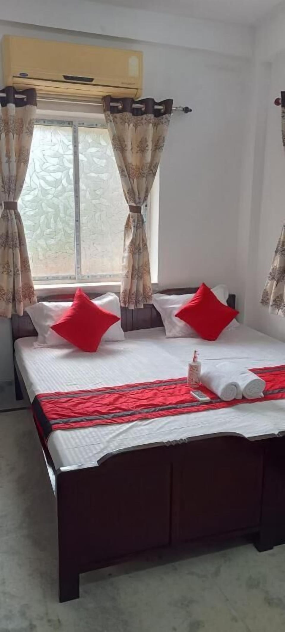 Standard Double Room, City View