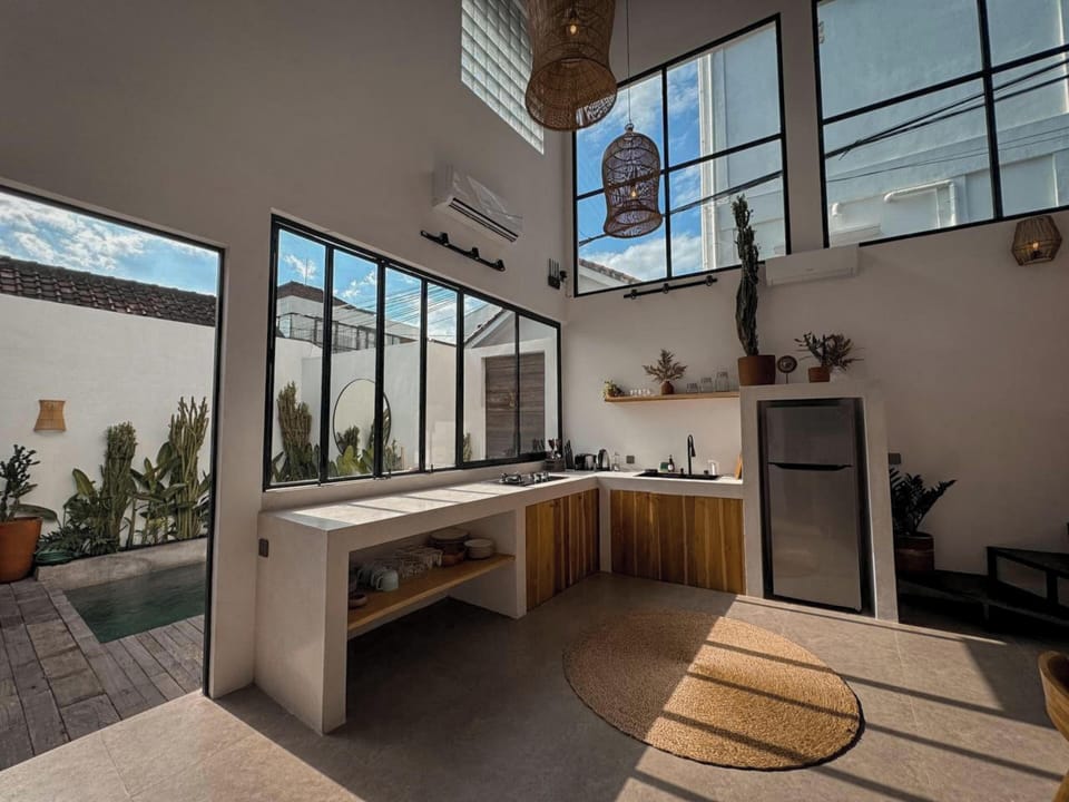 Villa, 2 Bedrooms | Private kitchen | Fridge, dining tables