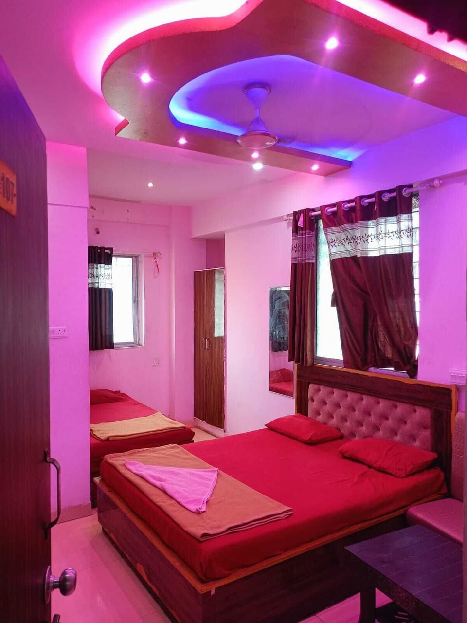 Suite Non AC Double Room | Free WiFi