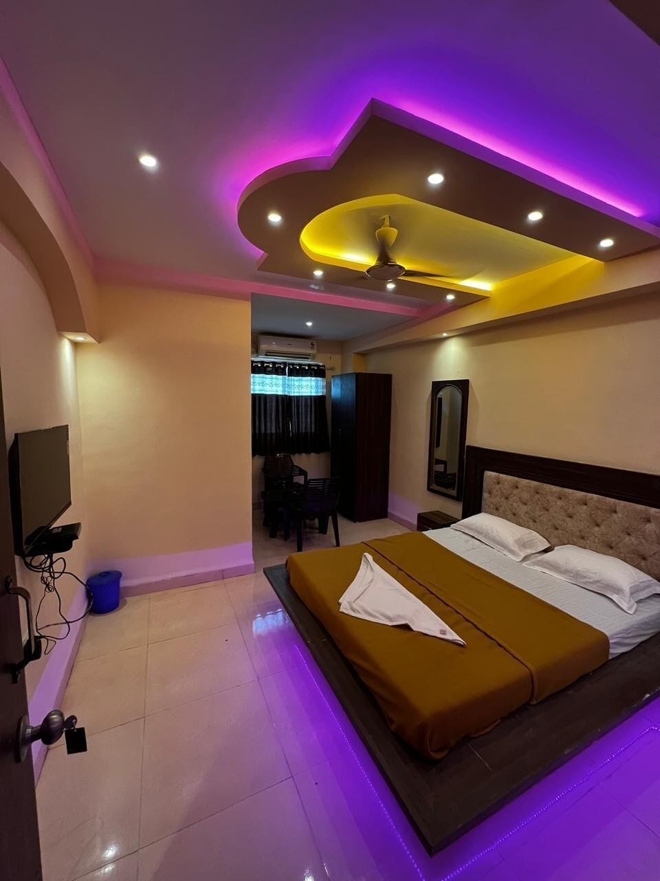 Deluxe AC room | Free WiFi