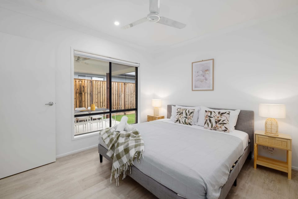 Master room - King bed