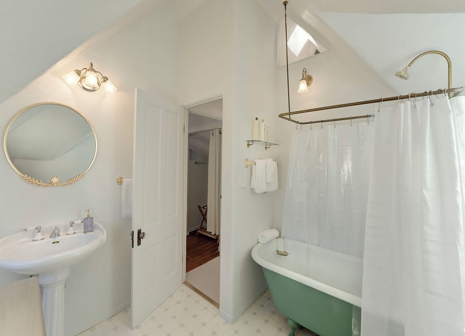 Upstairs - Bathroom #2 - has a Tub / Shower Combo