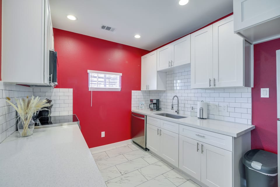 Apartment (1 Bedroom) | Interior