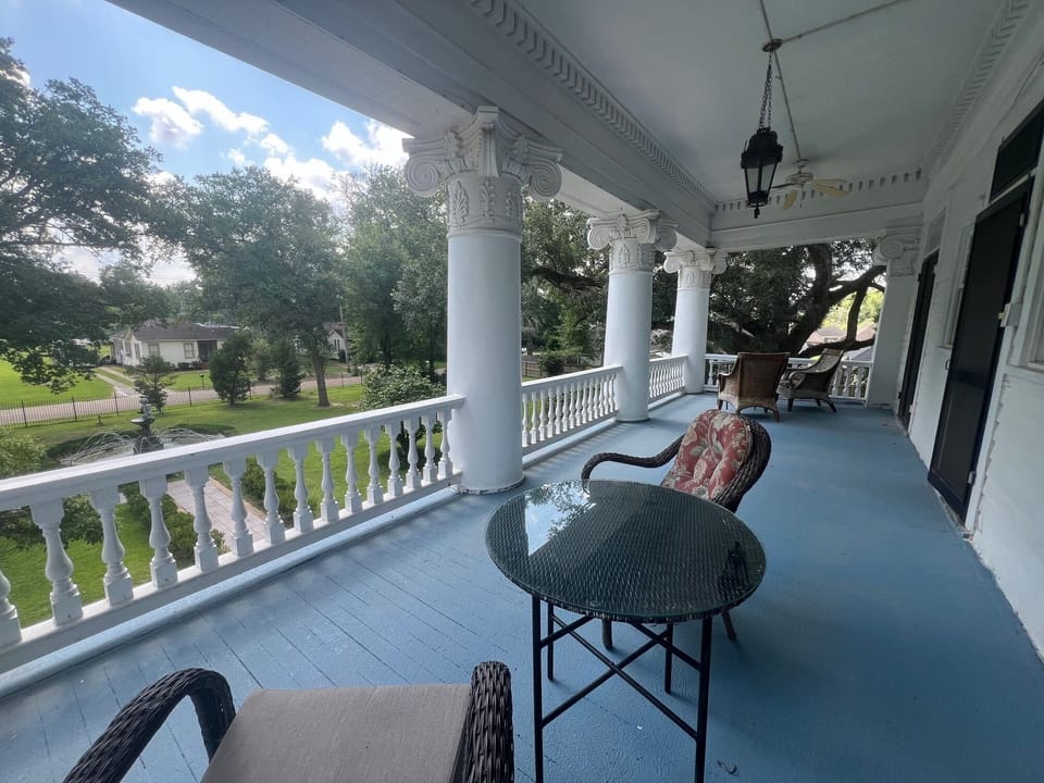 balcony view 1
