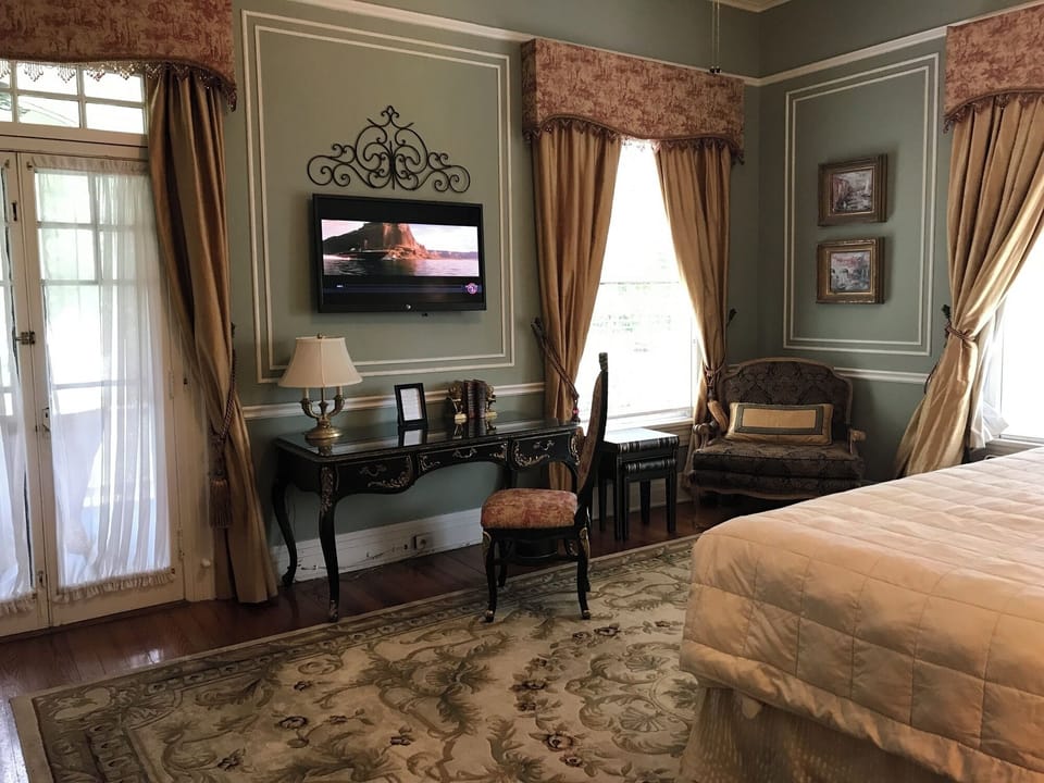 Marie Antoinette Room View 2