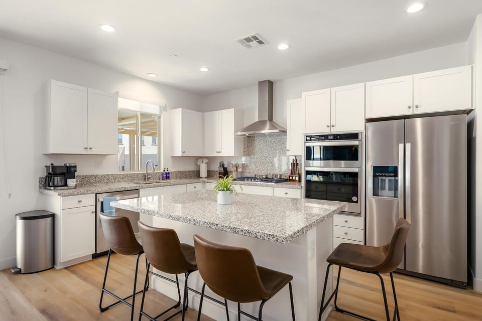 Beautiful Chef's Kitchen