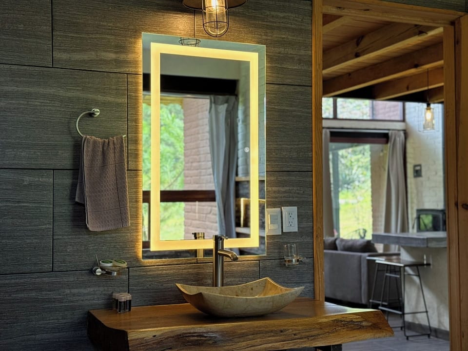 Premier Cabin | Bathroom | Shower, towels, soap, shampoo