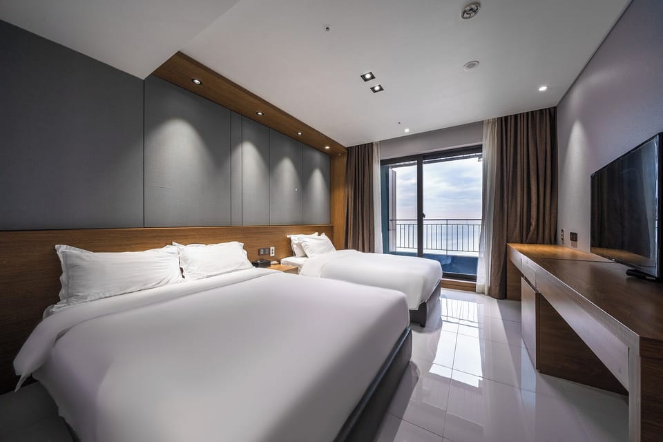 Superior Double or Twin Room, Multiple Beds, Ocean View | Desk, free WiFi