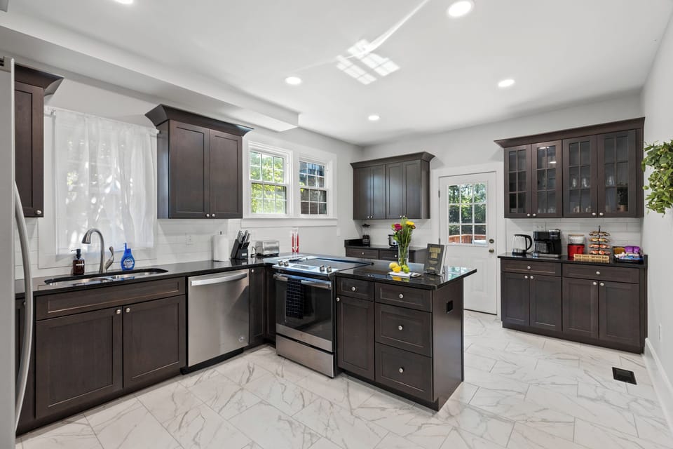 Craft your favorite dishes in our modern and fully equipped kitchen.