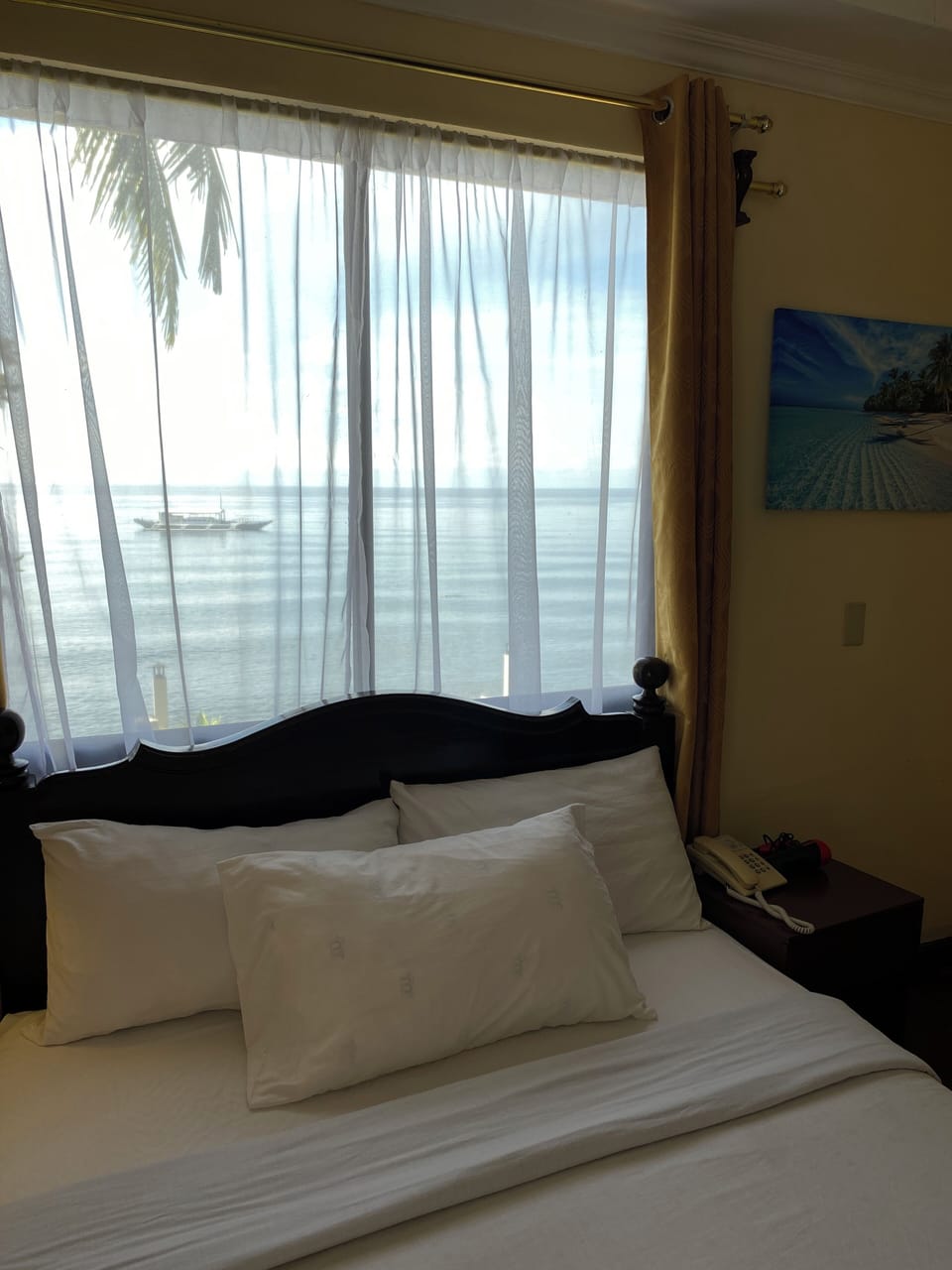 Deluxe Room, Sea View | Room amenity