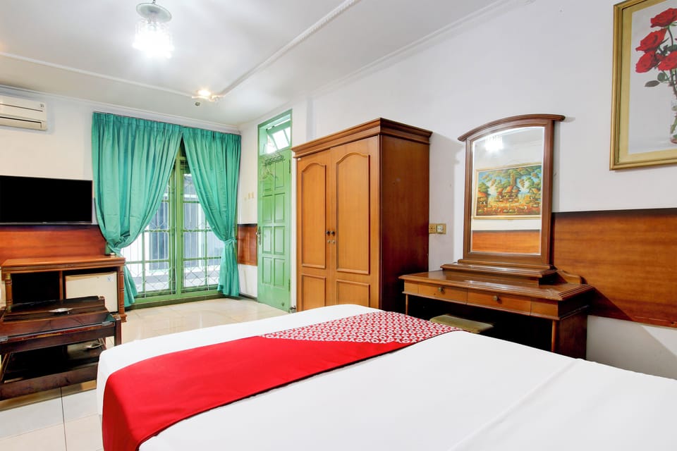 Classic Suite | Laptop workspace, free WiFi, bed sheets