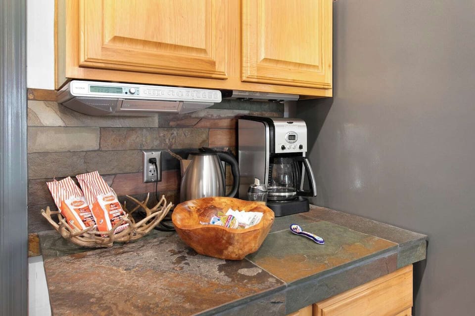 Start your day at the coffee bar with a full setup!